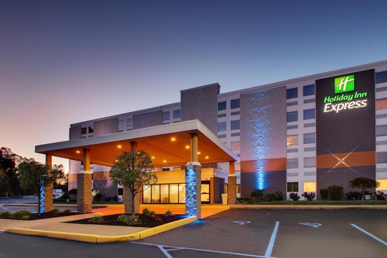Holiday Inn Express Pittston - Scranton Airport By Ihg 外观 照片