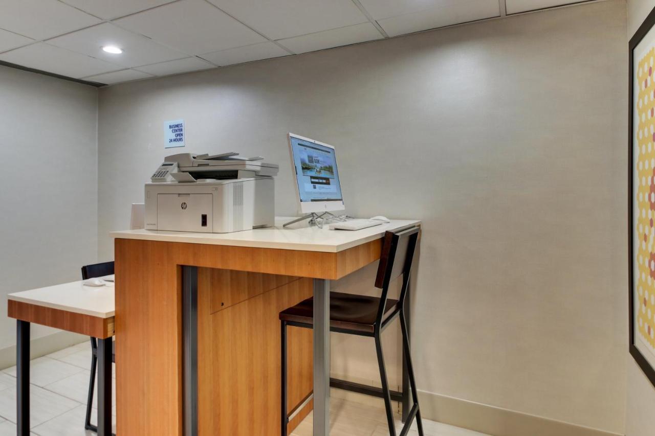 Holiday Inn Express Pittston - Scranton Airport By Ihg 外观 照片
