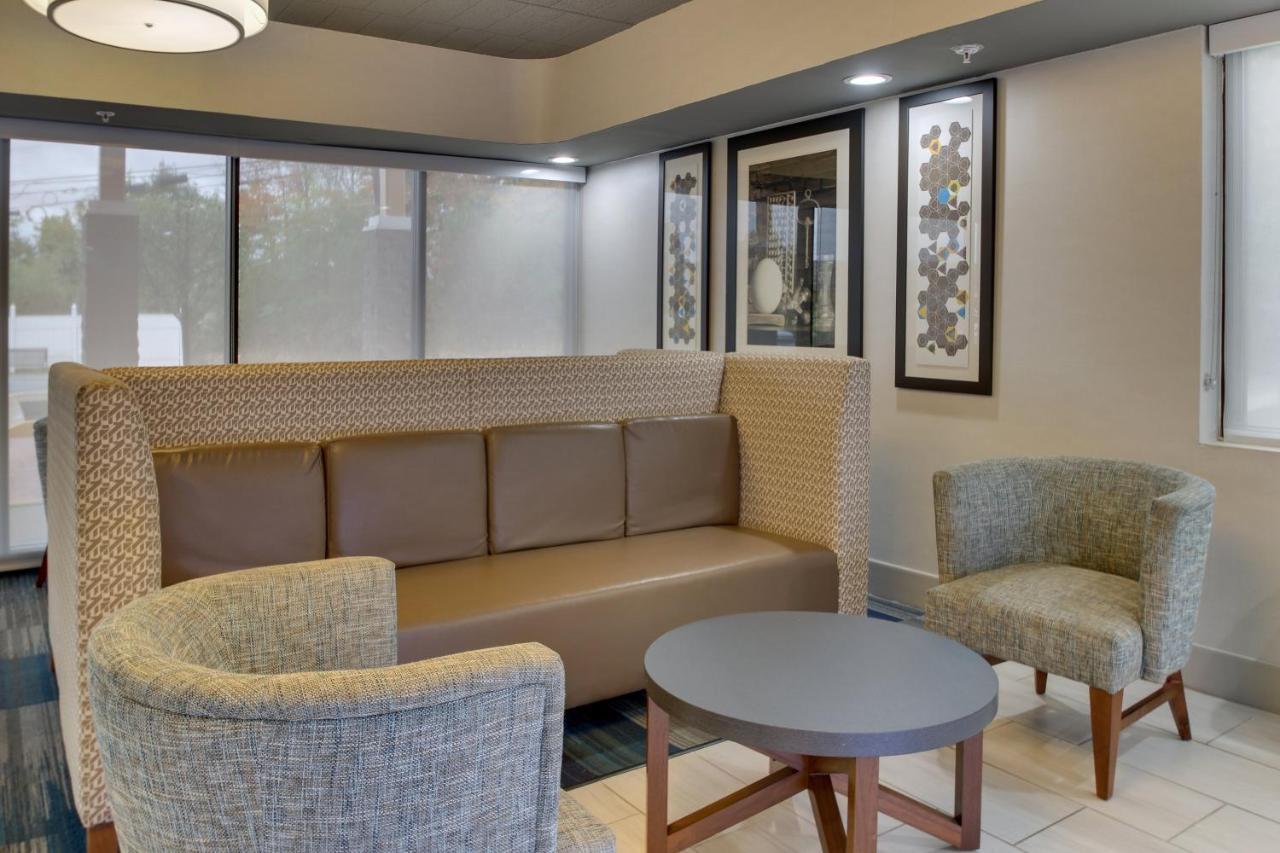 Holiday Inn Express Pittston - Scranton Airport By Ihg 外观 照片