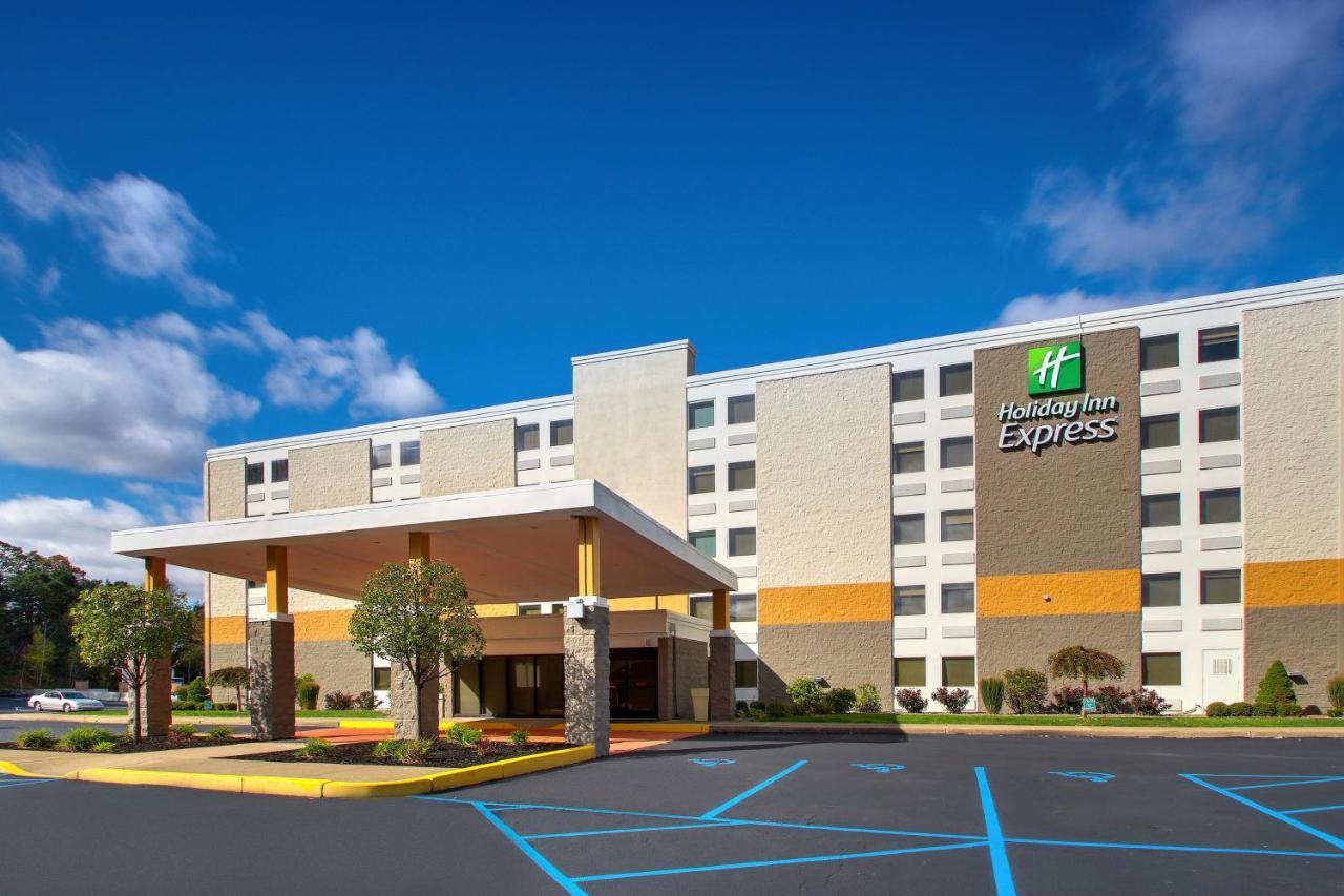 Holiday Inn Express Pittston - Scranton Airport By Ihg 外观 照片