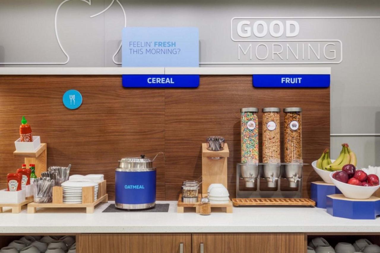 Holiday Inn Express Pittston - Scranton Airport By Ihg 外观 照片